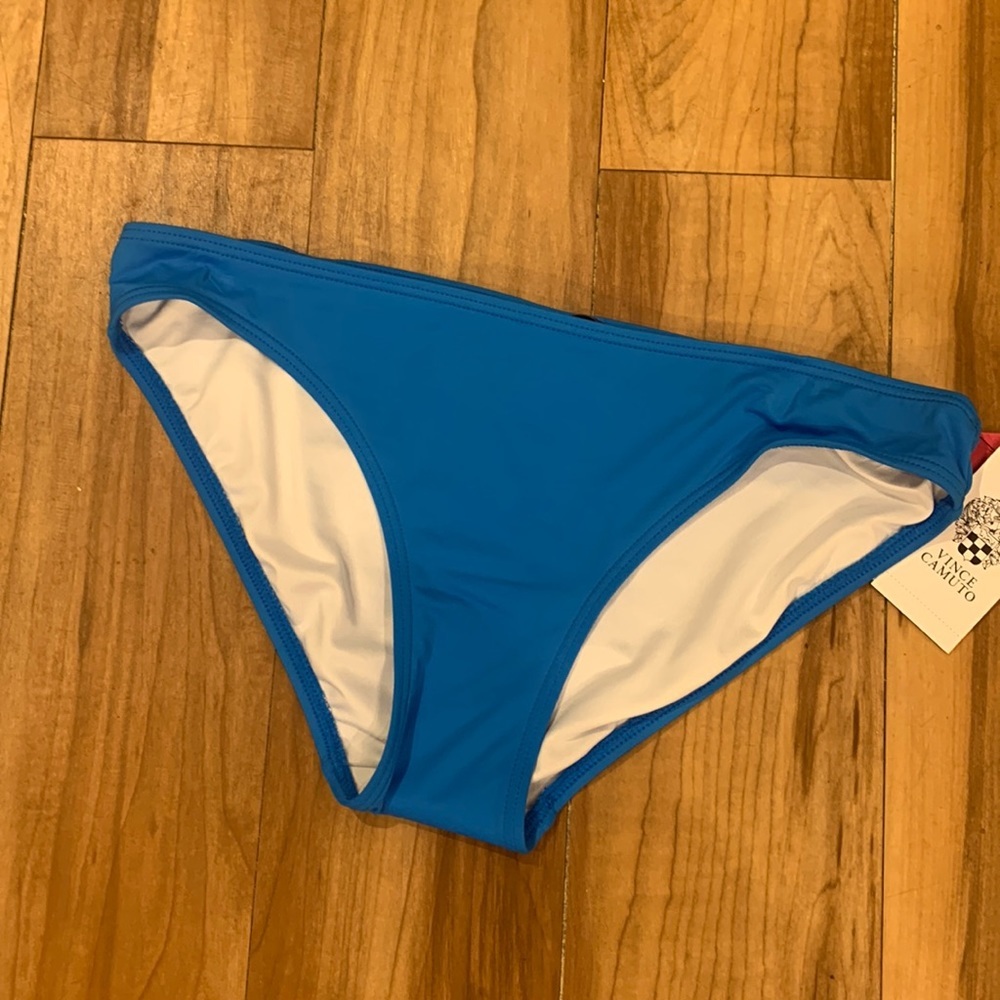 NWT Vince Camuto swim bottom